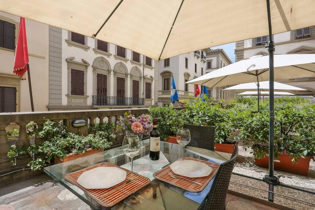 Apartamento Next To The Duomo Of Florence, Lorenzo, With Private Terrace *